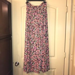 Floral maxi dress with m-slit